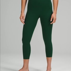 NWT Lululemon Fast and Free HR Tight 25” Everglade Green